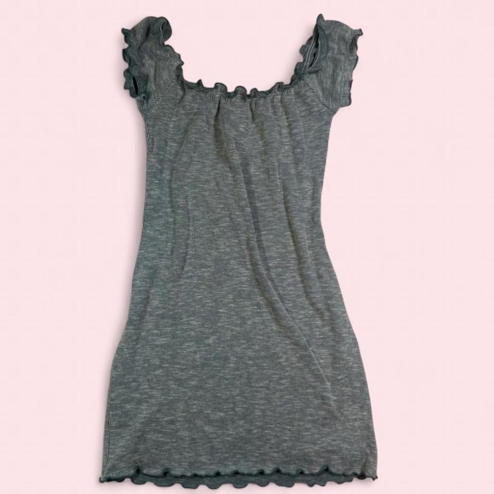 Lucy Love Green White Mini‎ Dress with Ruffle Sleeves and Scalloped Hem Size Med